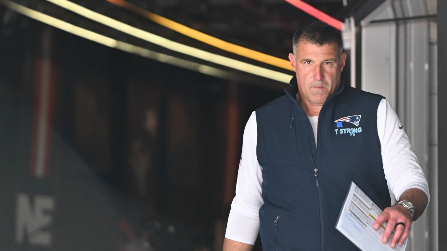 Torre Probes Vrabel-Russini Controversy and Poolside Rivalry at NFL Meetings