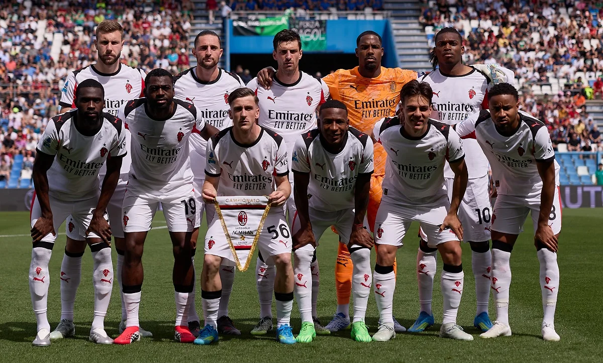 Sassuolo stun Milan as Tomori red card derails CL bid