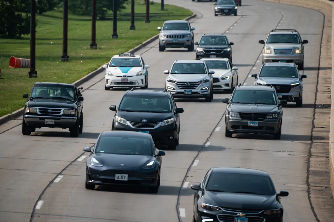 "Chicago Takes Legal Action Against Kia and Hyundai Over 7,000 Car Thefts"