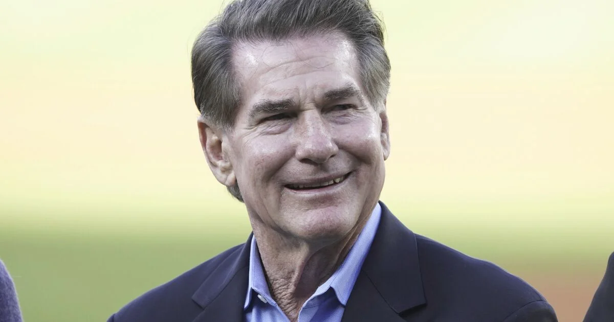 Steve Garvey Contemplates U.S. Senate Run in California
