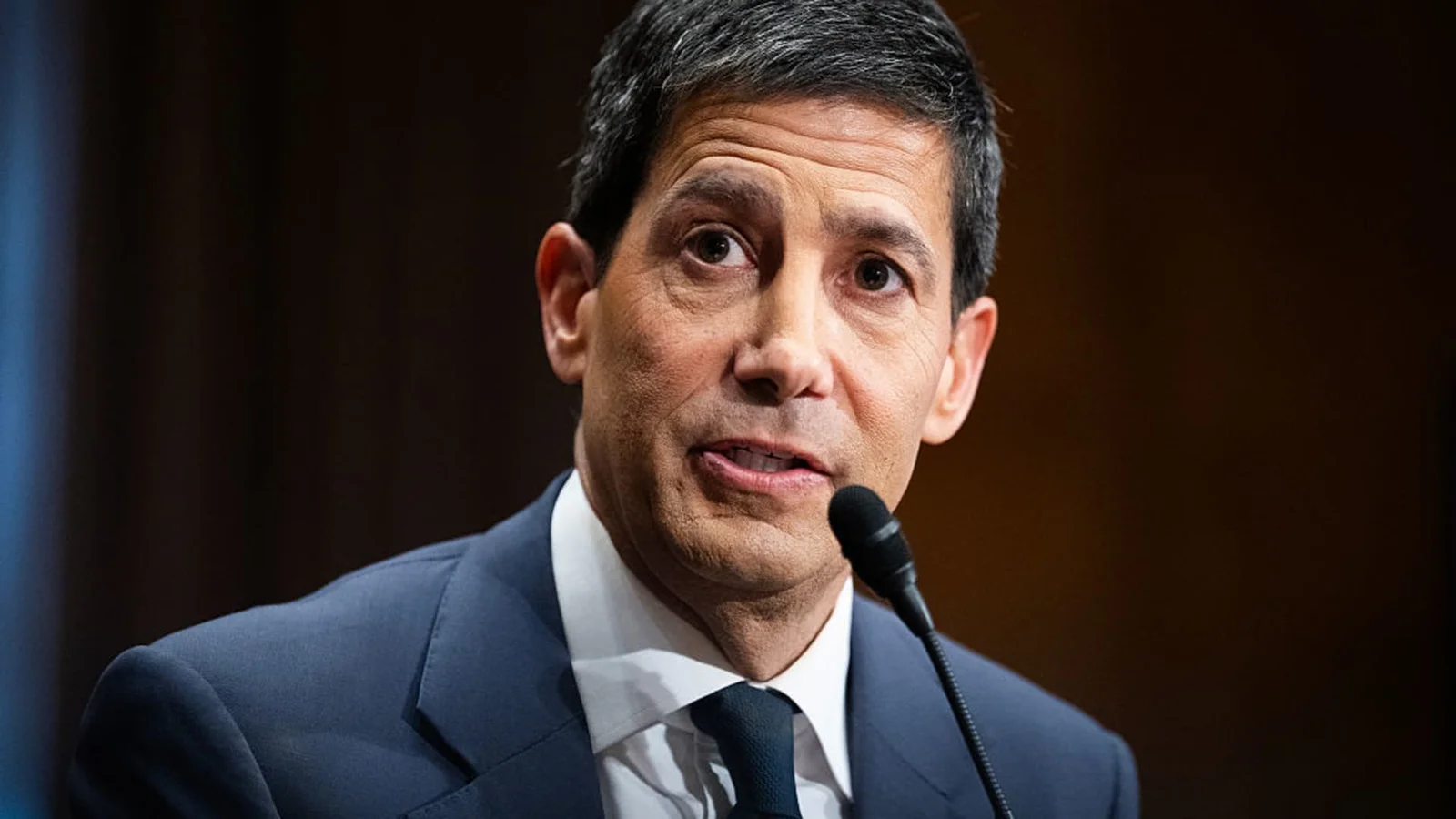 Warsh backs trimmed-inflation gauge, but analysts warn of policy risk