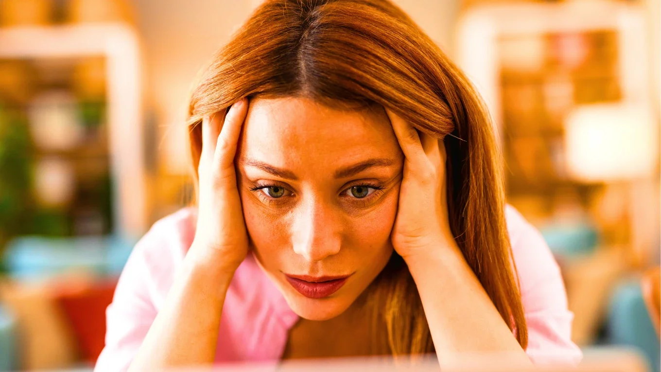 AI Psychosis: 11 Signs Your Reality Is Getting Distorted by Chatbots