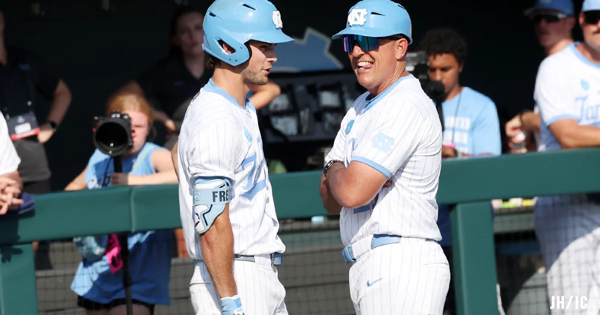 Tar Heels' Ninth-Inning Spark Sends UNC Back to Omaha
