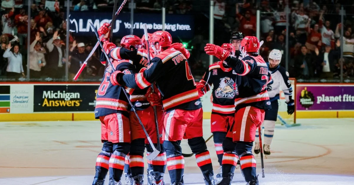 Mazur’s two-goal night lifts Griffins to 4-2 win, taking 2-1 series edge