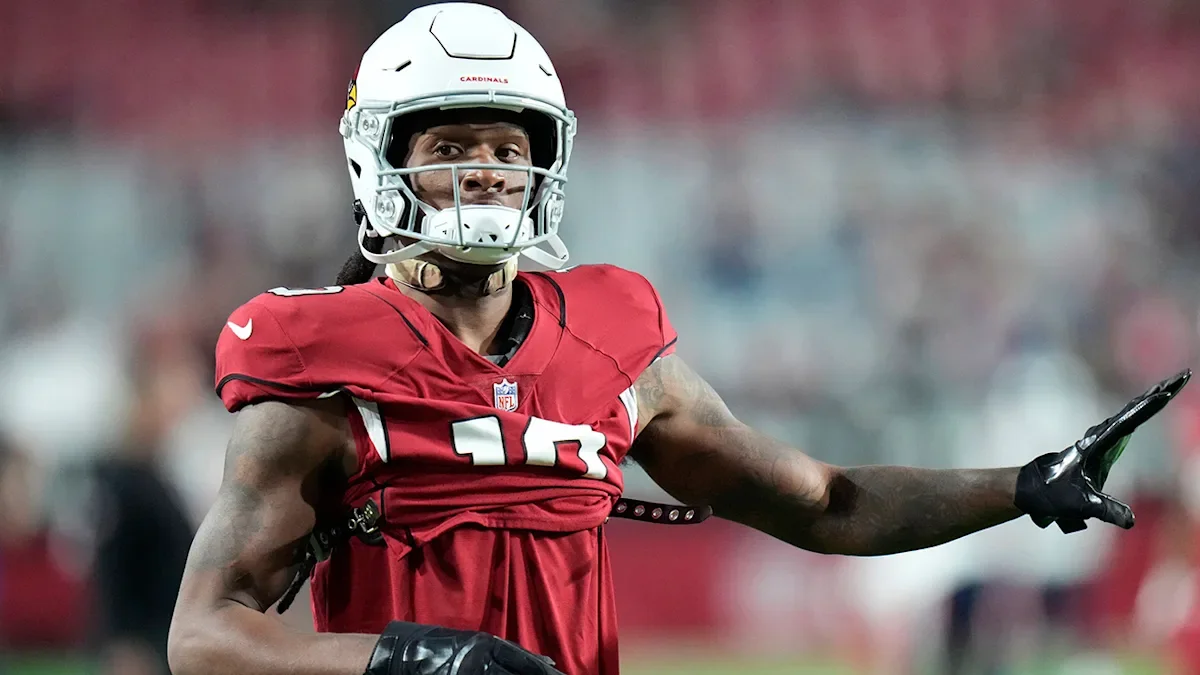 "Belichick's Failed Bid for DeAndre Hopkins Amplifies Titans' AFC South Dominance"