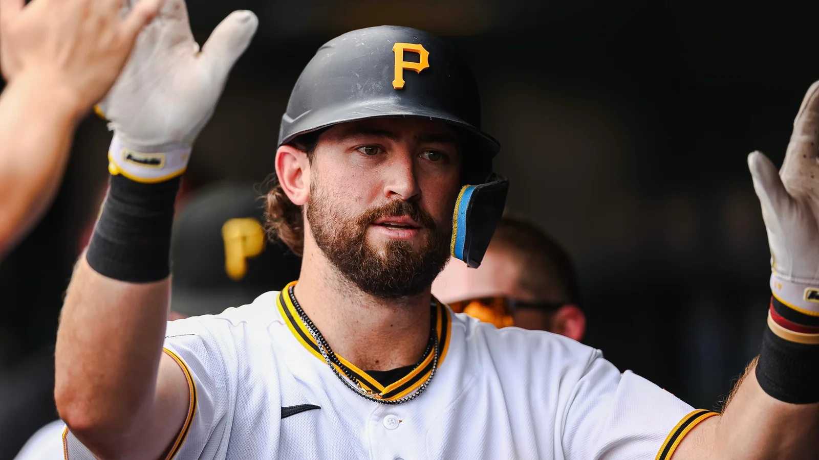 Pirates Rally Past Red Sox 7-3 as Rain Delays Play in Pittsburgh