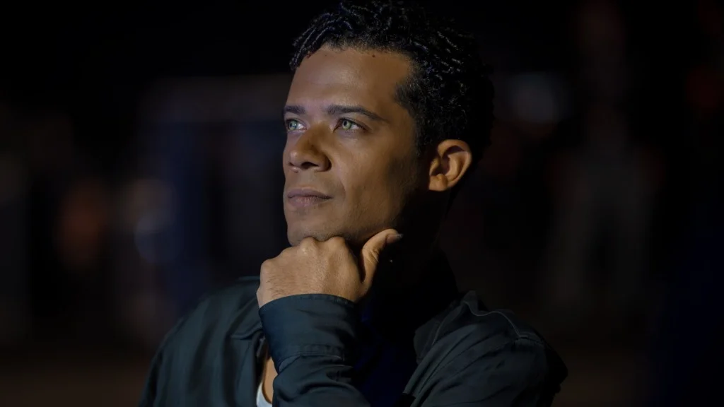 Louis Finds Acceptance in The Vampire Lestat’s Montreal Seance, Jacob Anderson Reveals