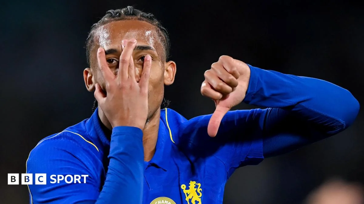 Alonso’s Chelsea debut teams four strikers with a hat-trick highlight