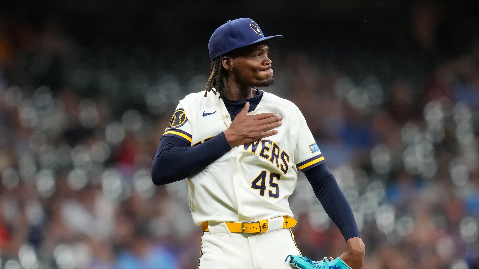 Uribe's DX Chop Draws Fire from Brewers Manager