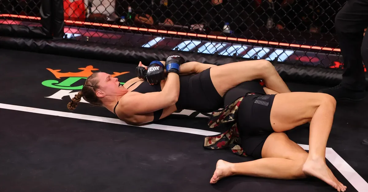 Carano’s MMA comeback ends in 17 seconds as Rousey secures quick armbar