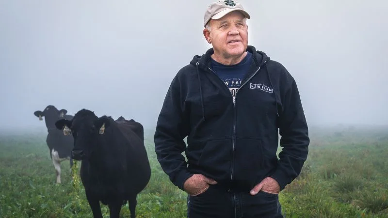 Raw Milk War: A California Dairy, Outbreaks, and the Regulatory Tug-of-War
