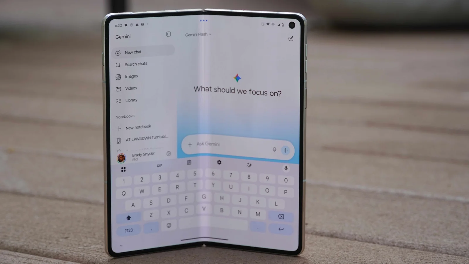 Gemini Live's UI overhaul turns Google's AI into a multitasking sidekick