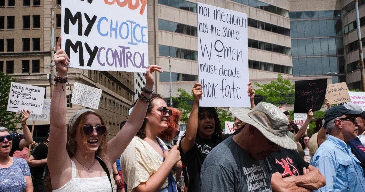 "Democrats in Ohio and Michigan Push for Abortion Rights Victories"