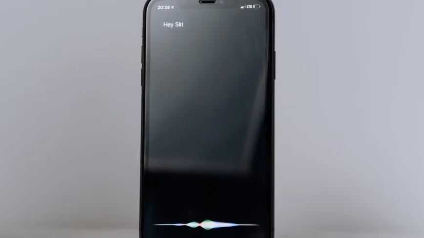 Siri could gain plug‑and‑play AI, but Apple paused its rollout at WWDC