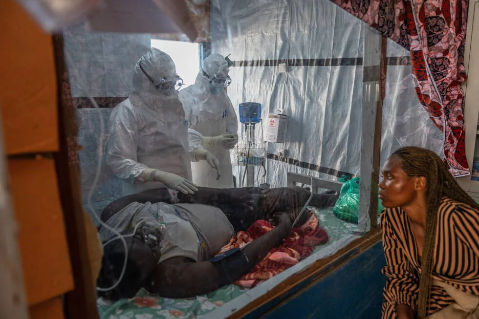 On the Ebola Frontline in Congo: a Month at the Epicenter