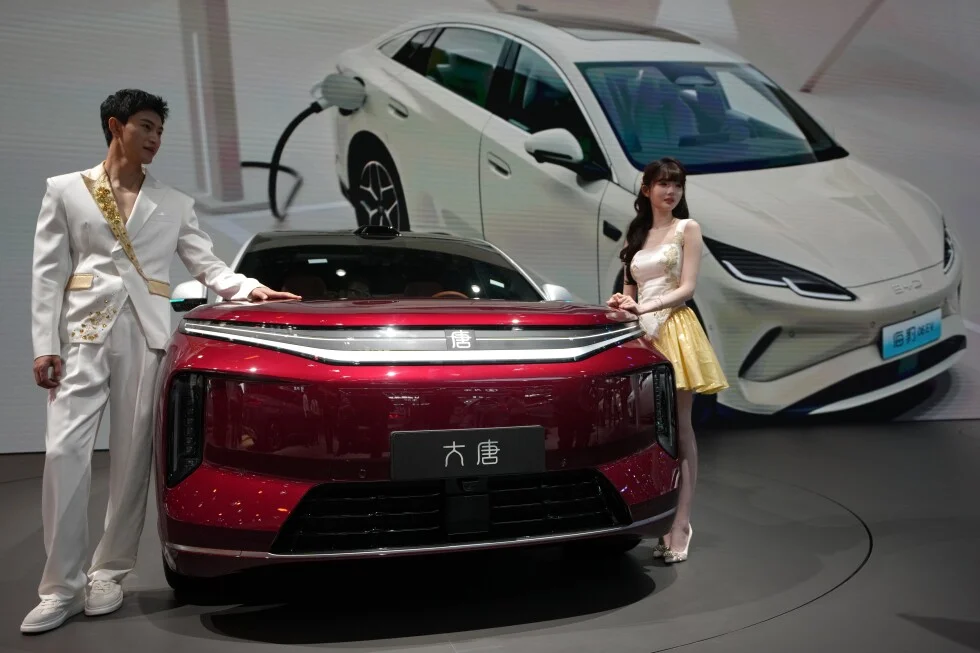 China’s April car exports leap 85% as domestic demand falters
