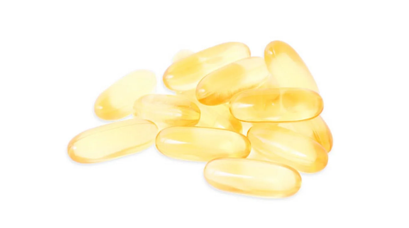 Omega-3 and Low-Dose Aspirin Match Antibiotics for Severe Gum Disease in Year-Long Trial
