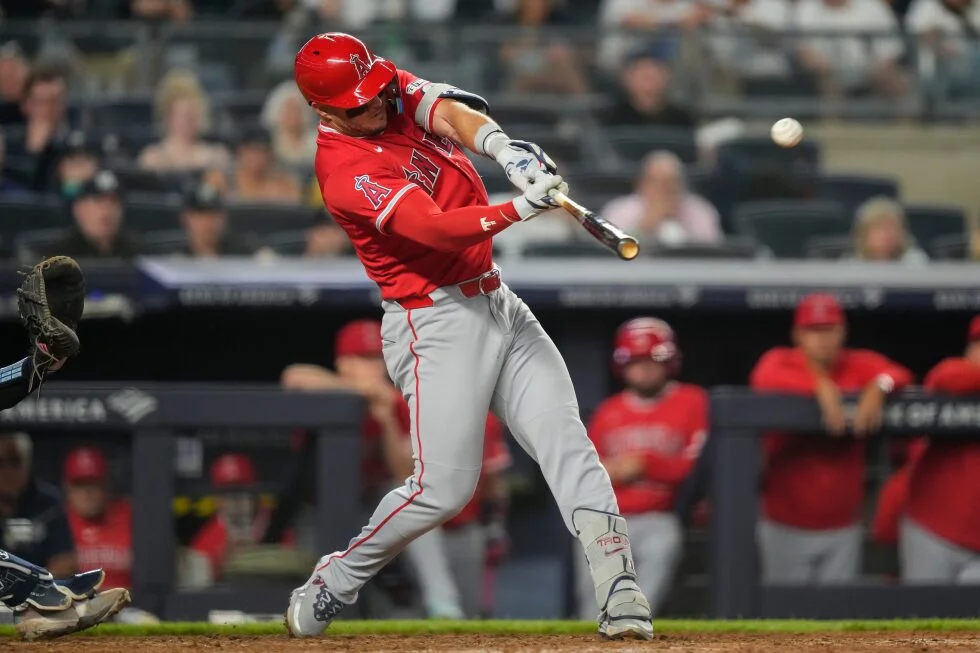 Trout-Judge slugfest fuels Yankees’ 11-10 win over Angels
