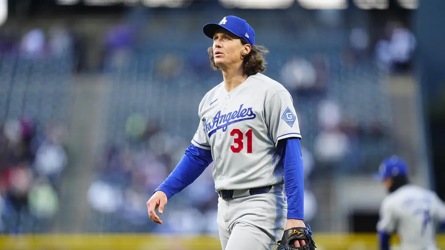 Glasnow Leaves Dodgers Game With Back Pain, Sparking Rotation Concerns