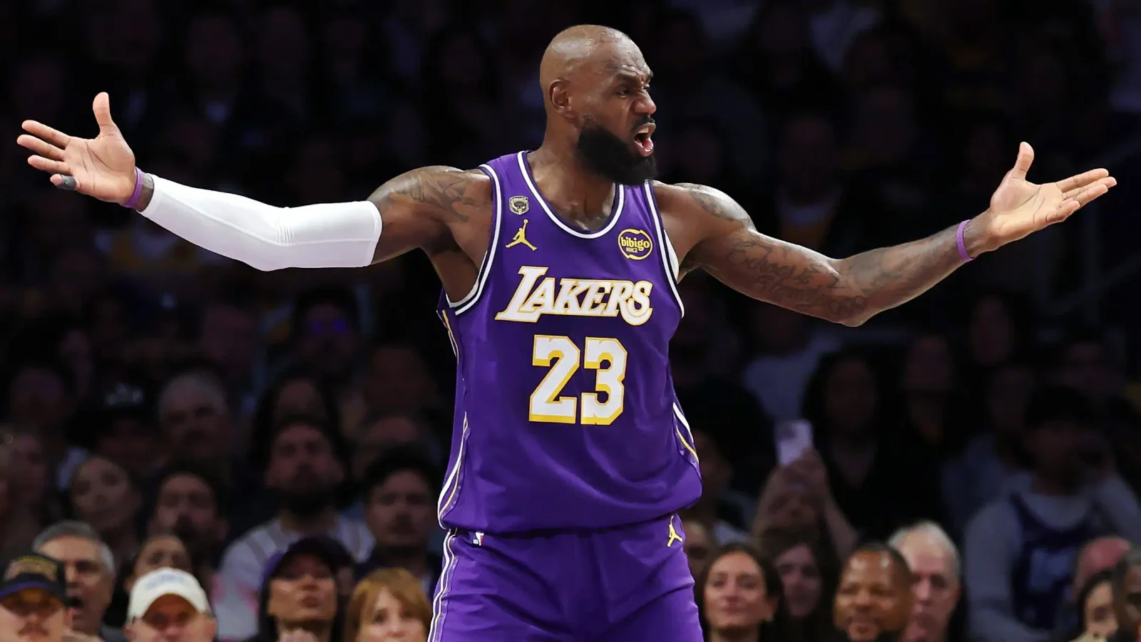Durant Out, Lakers Push to Close Out Rockets in Game 6