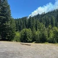 Marine jet crash near Rimrock Lake; pilot survives ejection and wildfire sparked