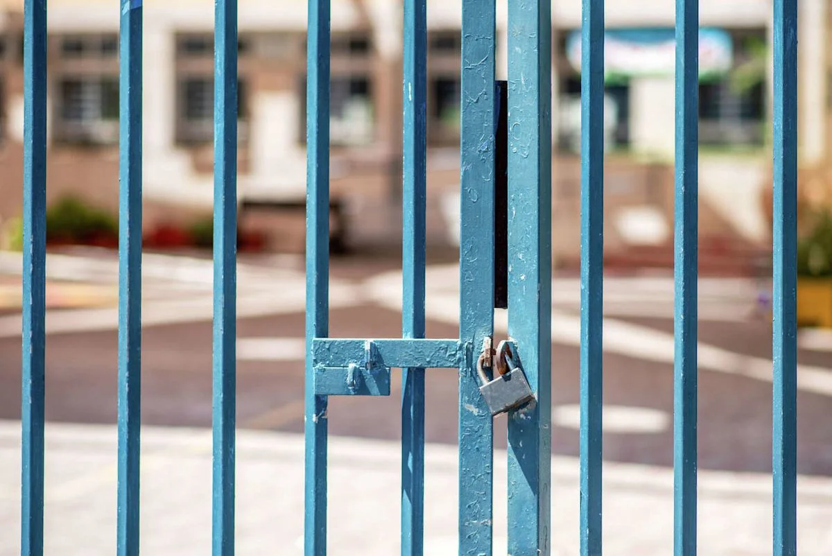 Tiny Texas district shutters for two days as COVID-19 resurges in schools