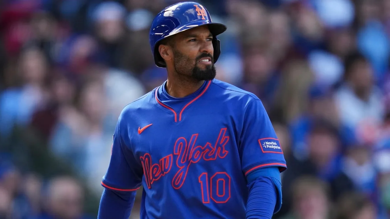 Mets Extend 10-Game Slide with 4-2 Loss at Wrigley