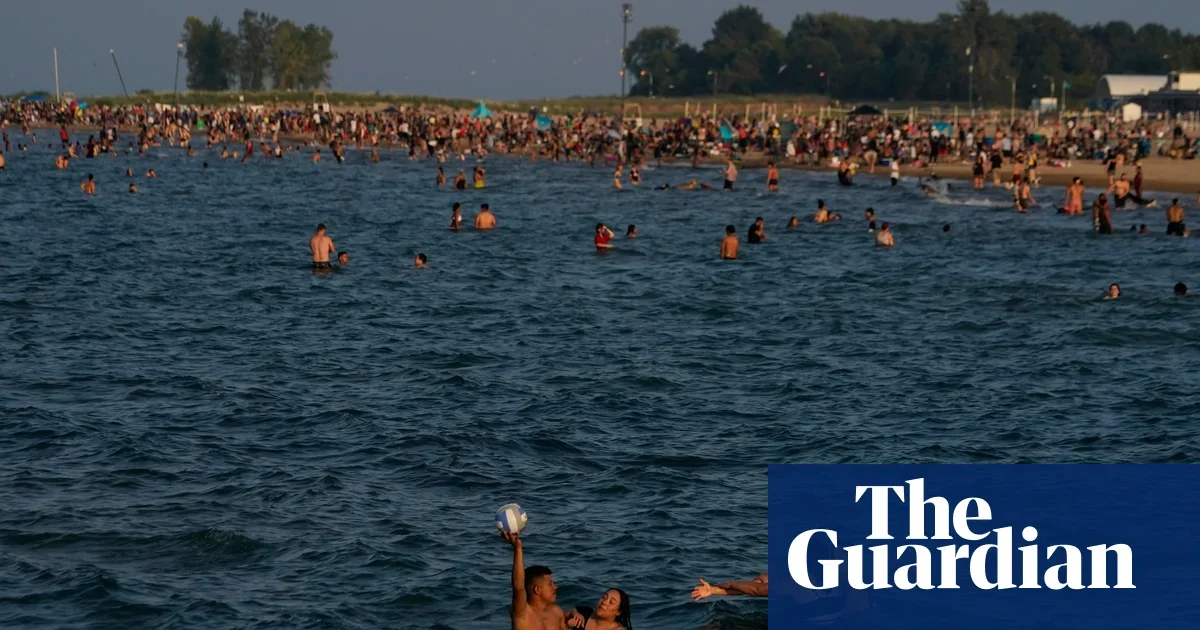 "Unrelenting Heatwave Sweeps Across US, Millions Under Alert"