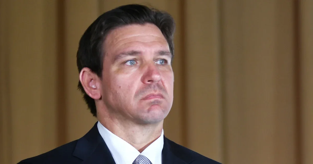 DeSantis shakes up GOP with surprise border visit and digital rights bill.