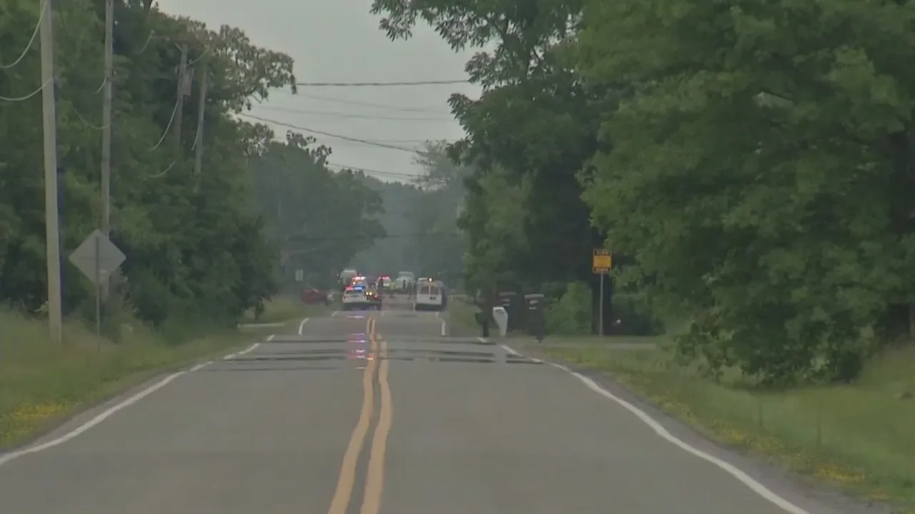 Small plane crashes and explodes in Niagara County.