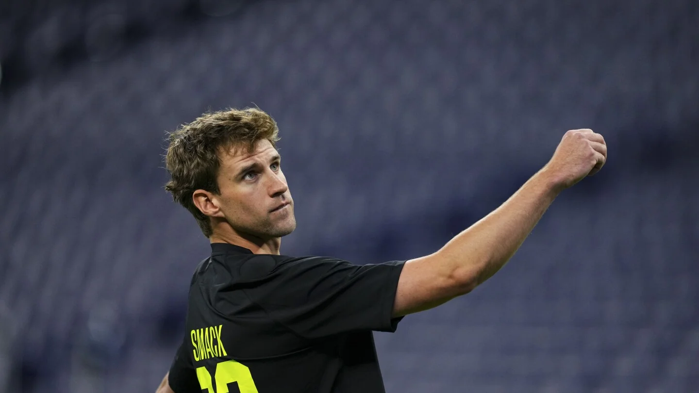 Green Bay adds Florida kicker Trey Smack in Round 6
