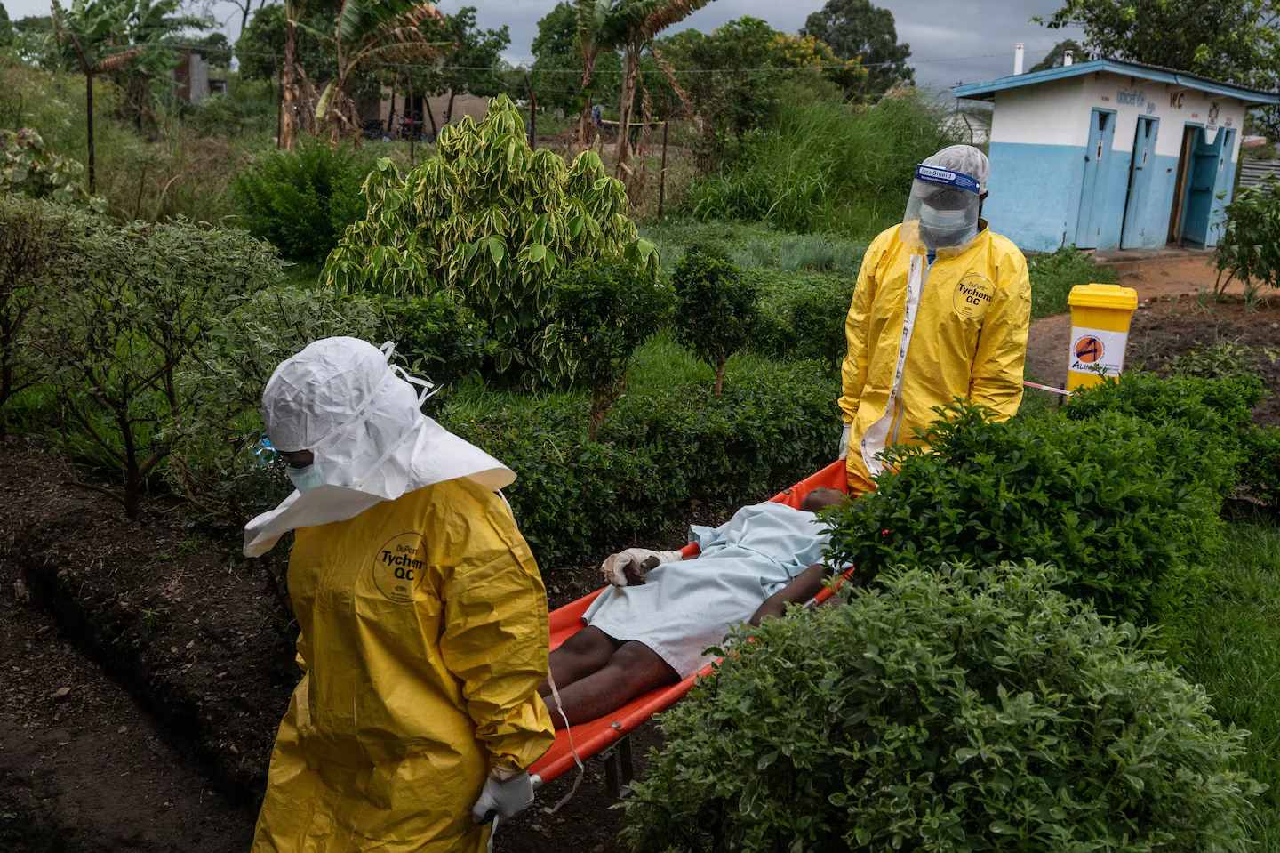 US Tightens Return Rules for Green-Card Holders Amid Ebola Outbreak