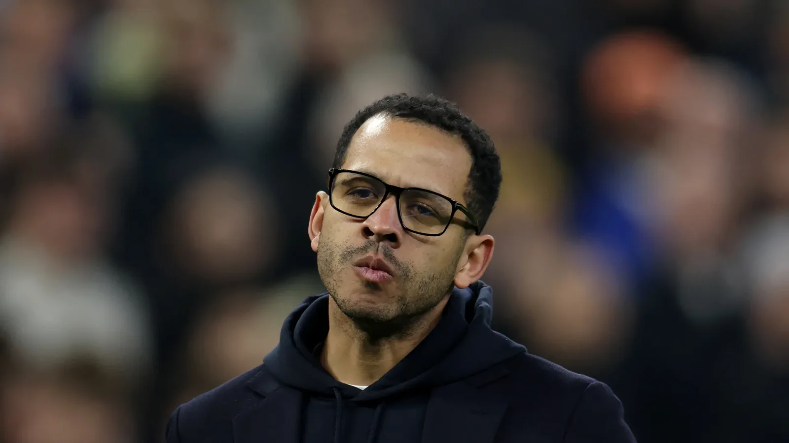 Chelsea Fires Rosenior, Extending the Premier League’s Managerial Carousel
