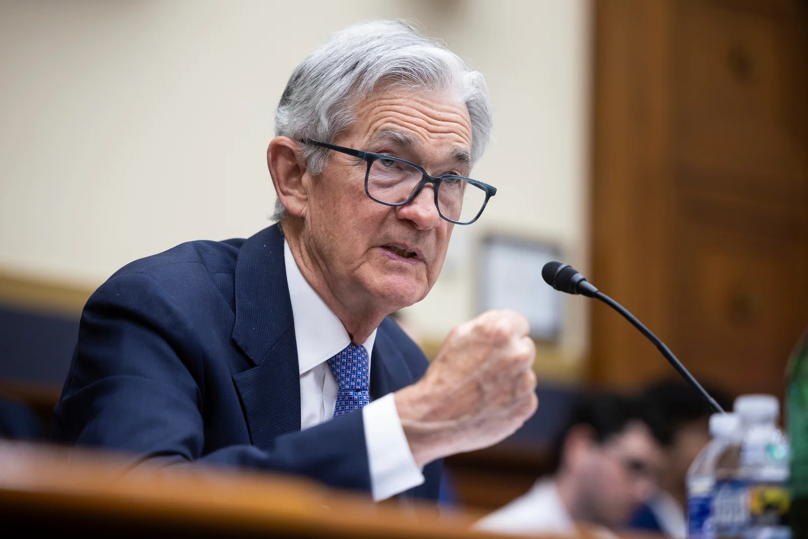 Trump Reveals 3-4 Candidates for Fed Chair Replacement