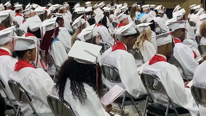 Mississippi Transgender Teen Denied Dressing as Girl for Graduation