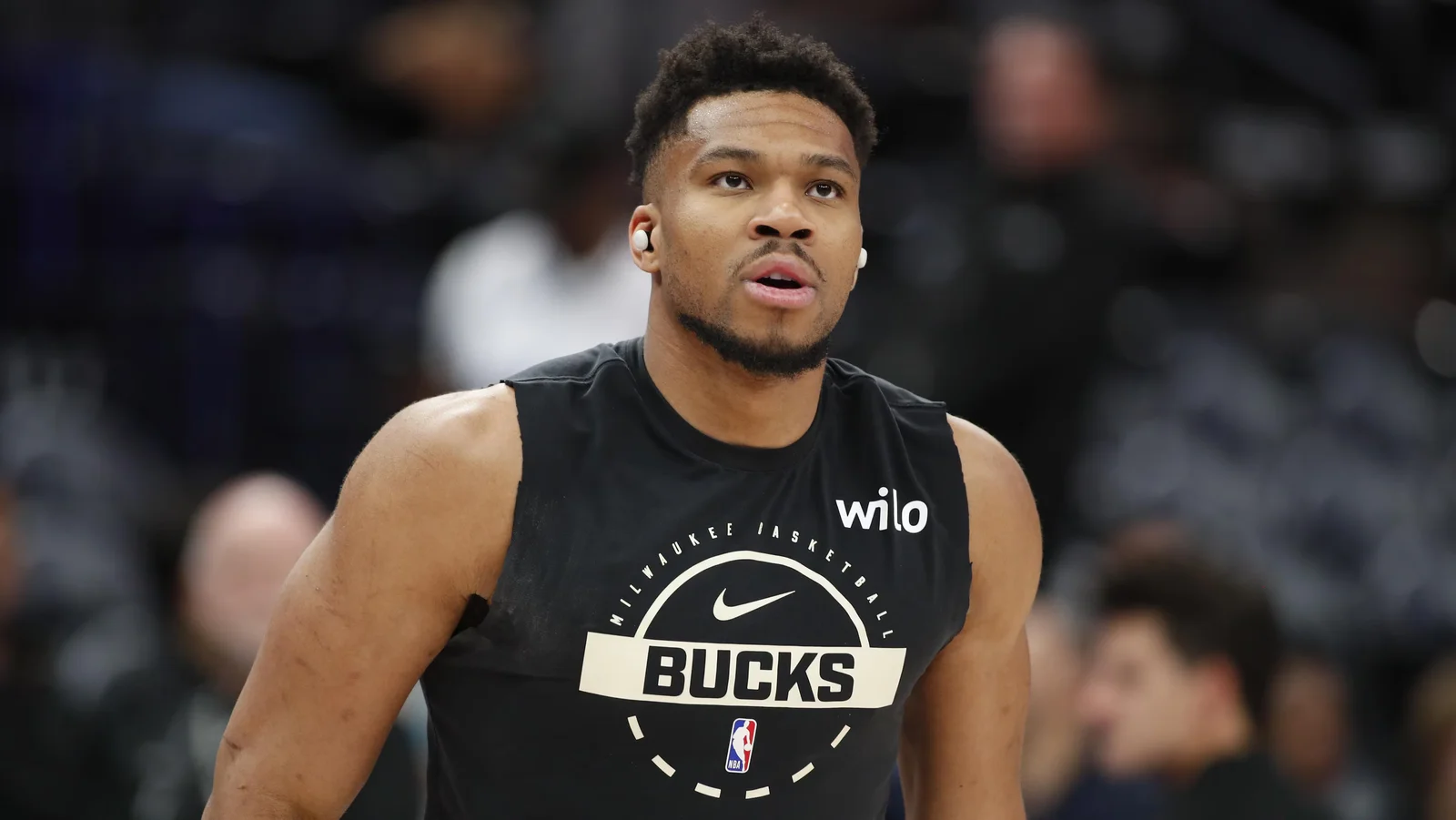 Giannis Trade Buzz Shapes Bucks’ Postseason Plans