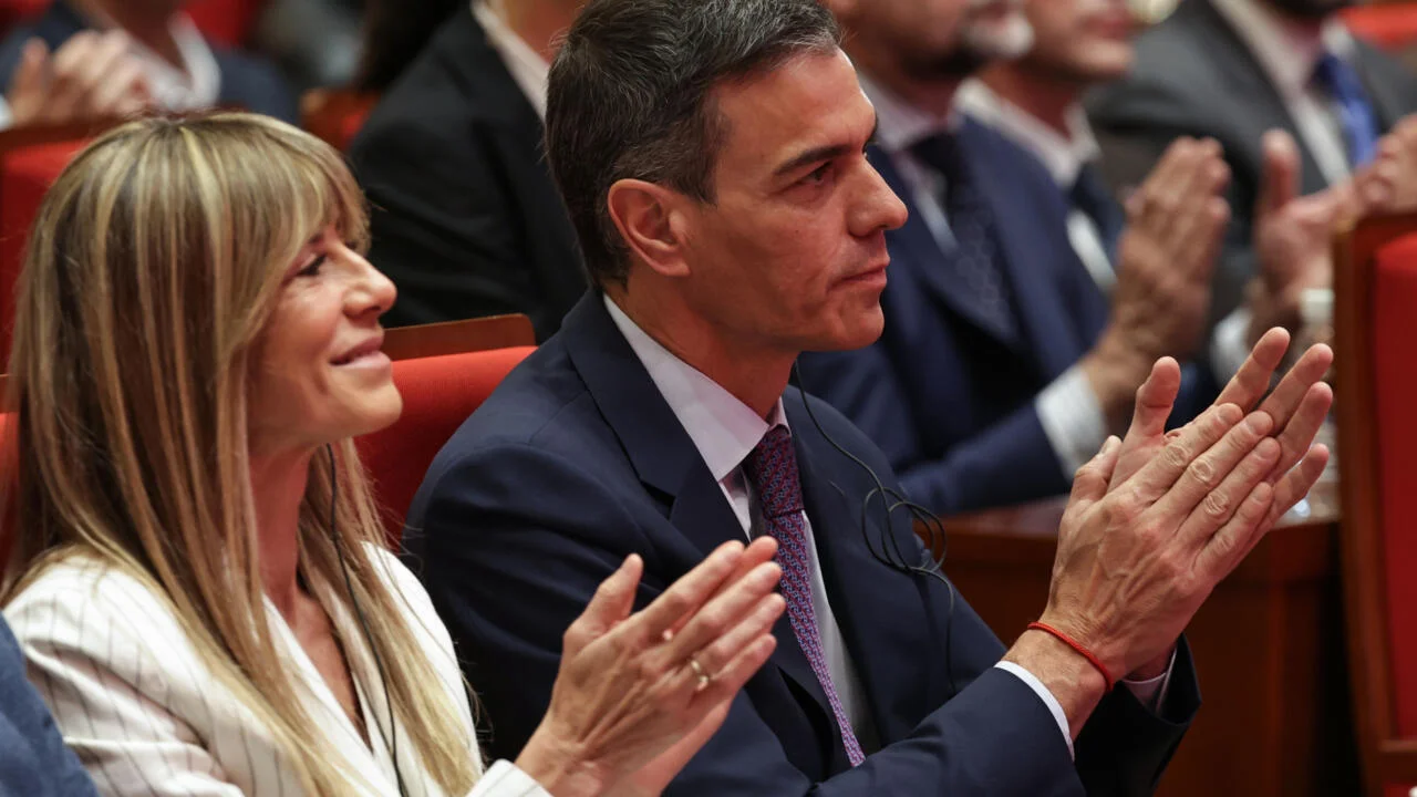 Spain PM Sánchez’s wife charged in years-long graft probe