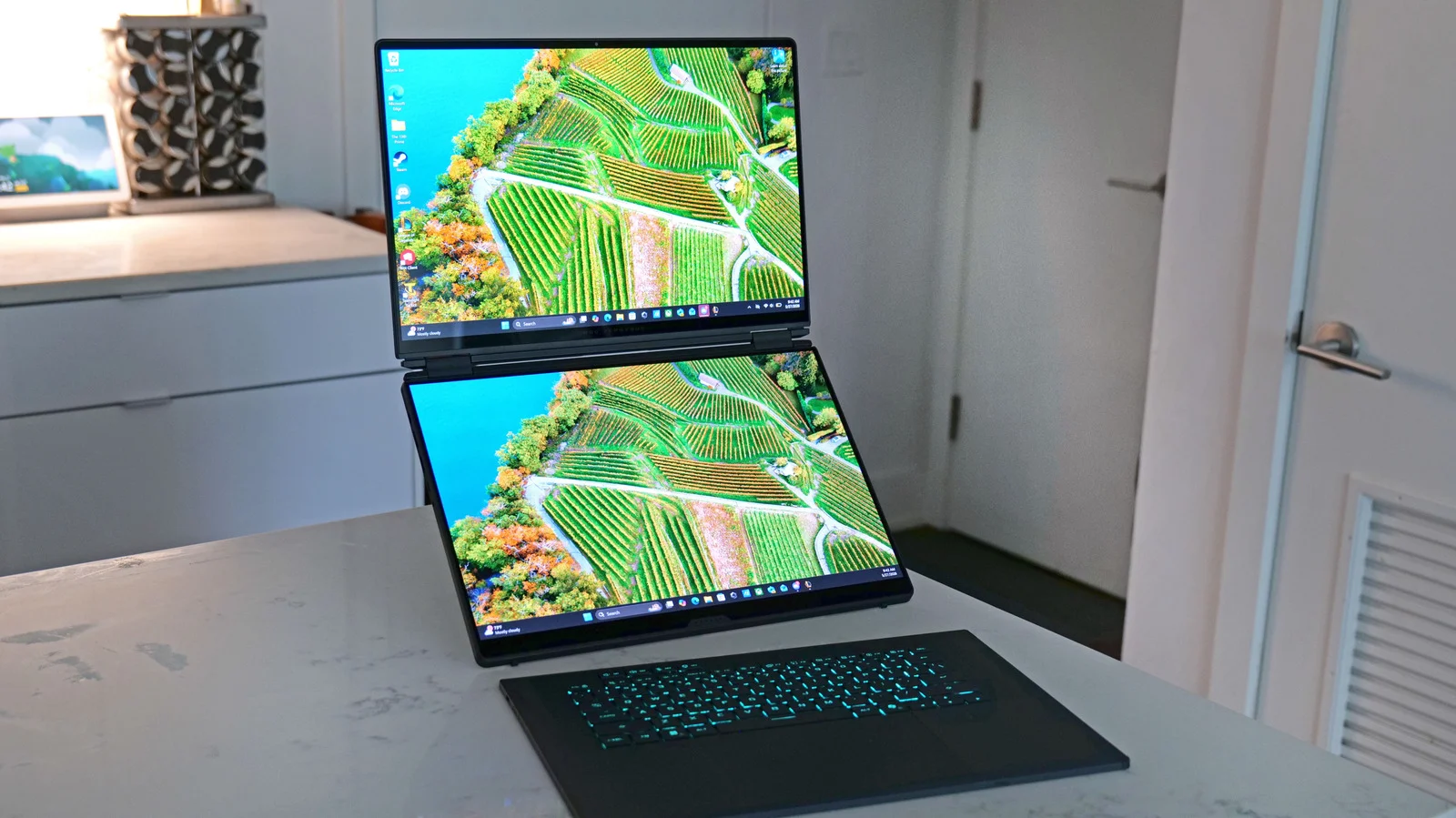 Zephyrus Duo: A Bold Dual-Screen Gaming Laptop That Comes With a Price