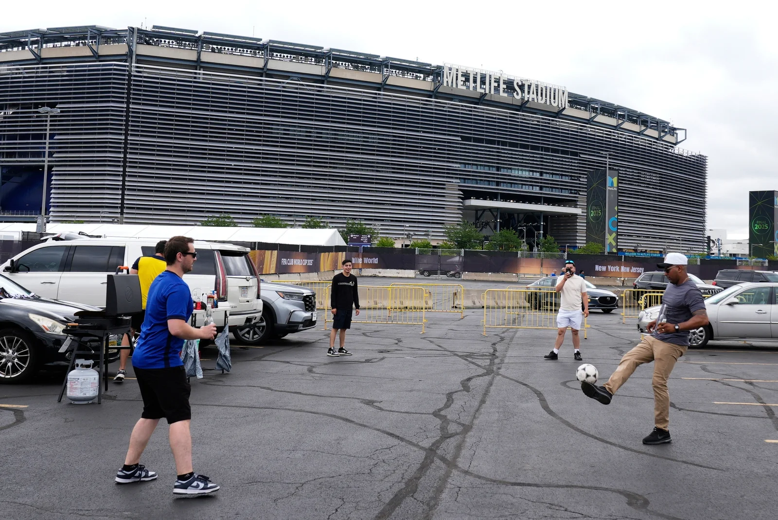 MetLife World Cup rail fare shocks fans with $150 round-trip