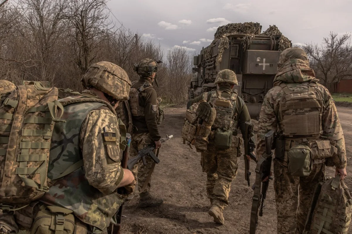 Zelensky: Russia Losing Momentum on Battlefield, Front Could Shift Daily
