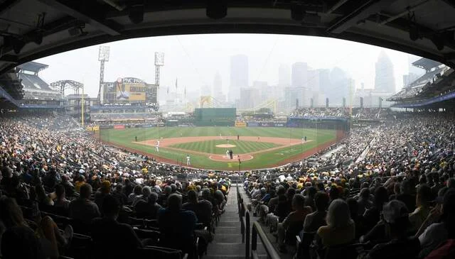 "Pirates Players Speak Out on Playing Amid Poor Air Quality at PNC Park"