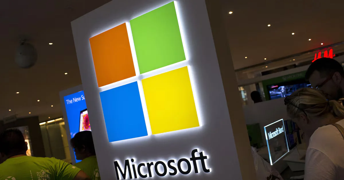 Tech Giants' Power Plays: Microsoft's Bing Remains Small as Google and Apple Negotiate Search Deals
