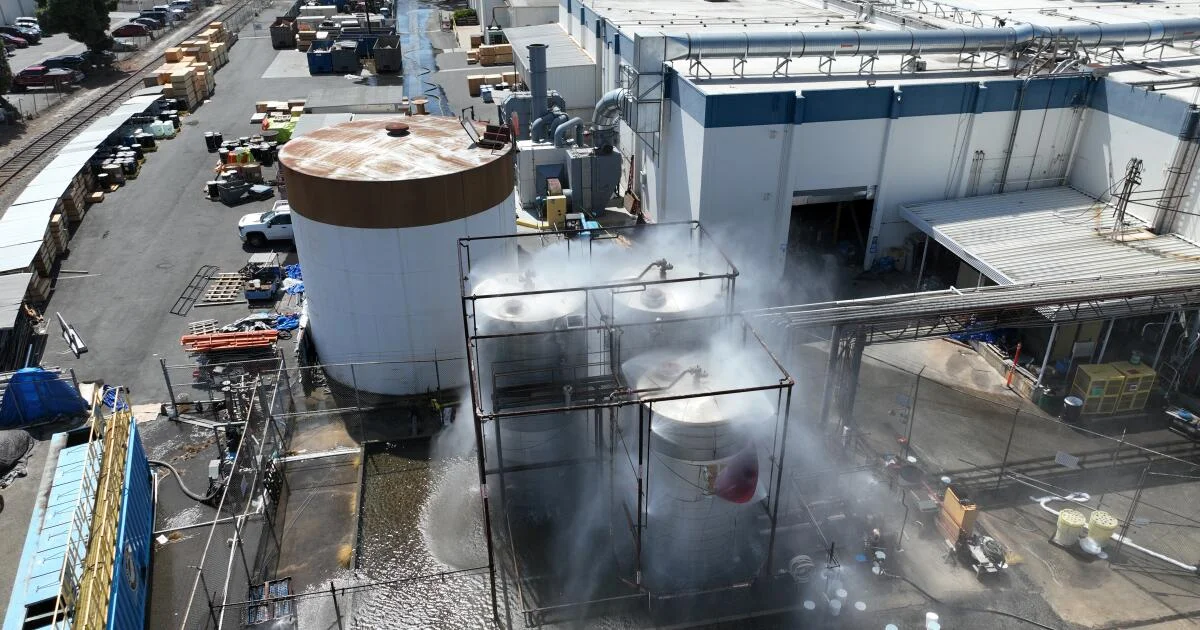 Cooling fight to avert explosion in Orange County chemical tank