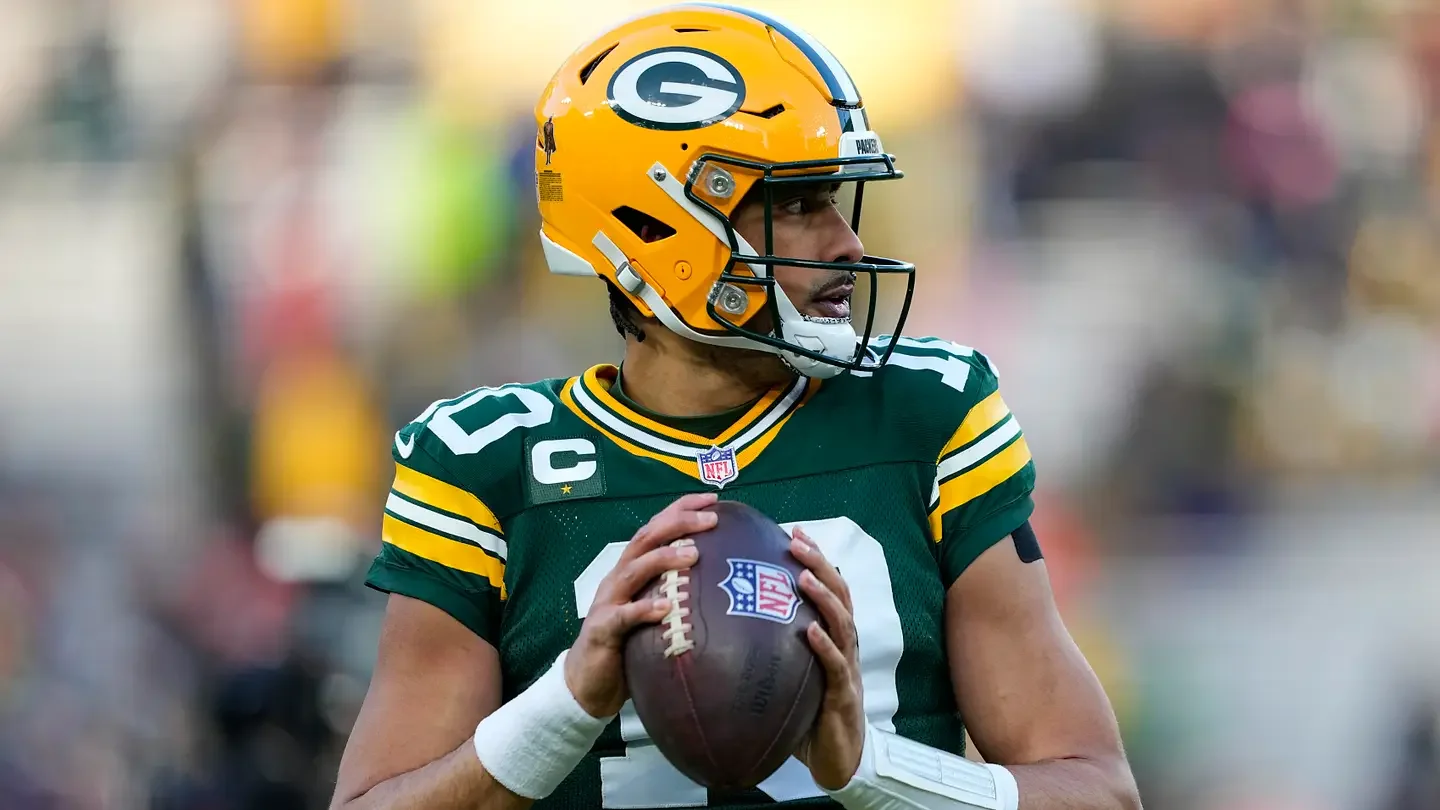 Jordan Love’s Protection Mastery: From Zero to Commanding the Packers’ O-Line