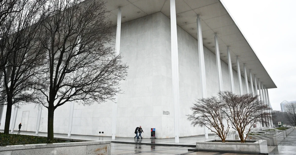 DC Judge Orders Kennedy Center to Pay Chuck Redd Six-Figure Legal Fees