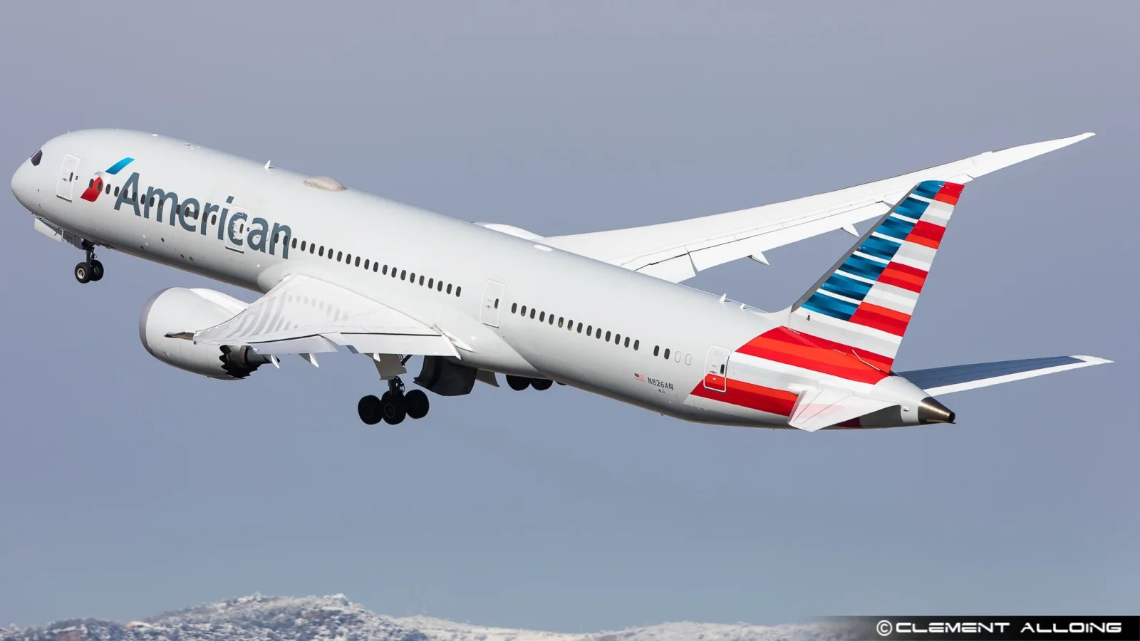 Doug Parker Emerges as Leading Candidate in American Airlines CEO Succession
