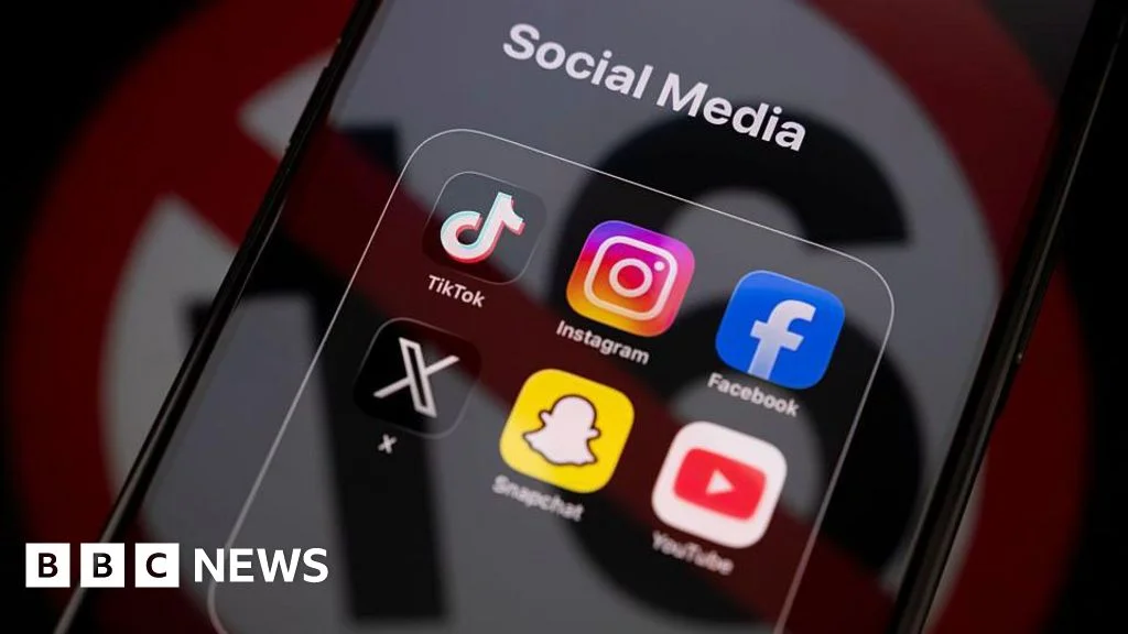 UK's Planned Under-16s Social Media Ban: Five Big Unknowns