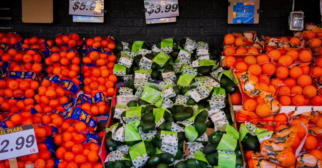 Iran War Pushes U.S. Inflation to Three-Year High, Fed Weighs Rate Hikes