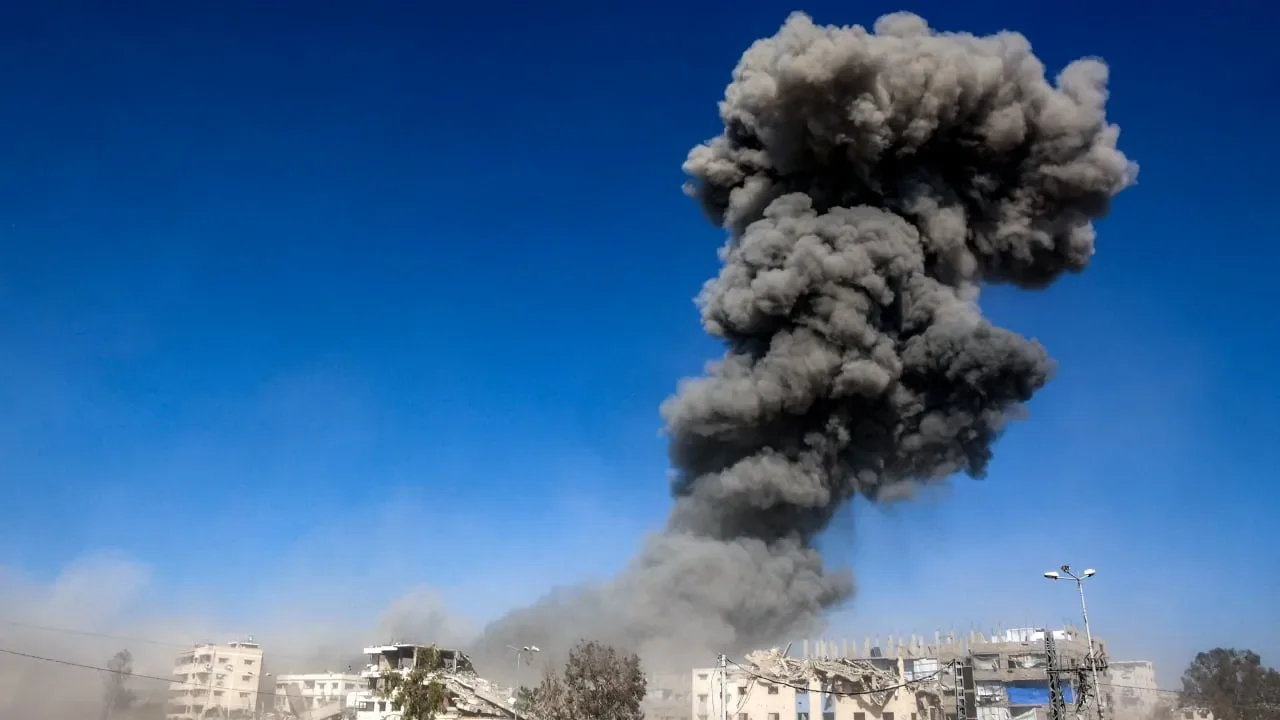 IDF hits Gaza City cafe, six killed as Hamas commanders targeted