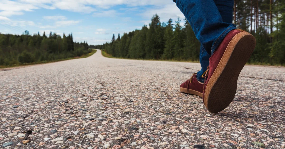 Longer Walks Boost Heart Health More Than Shorter Breaks